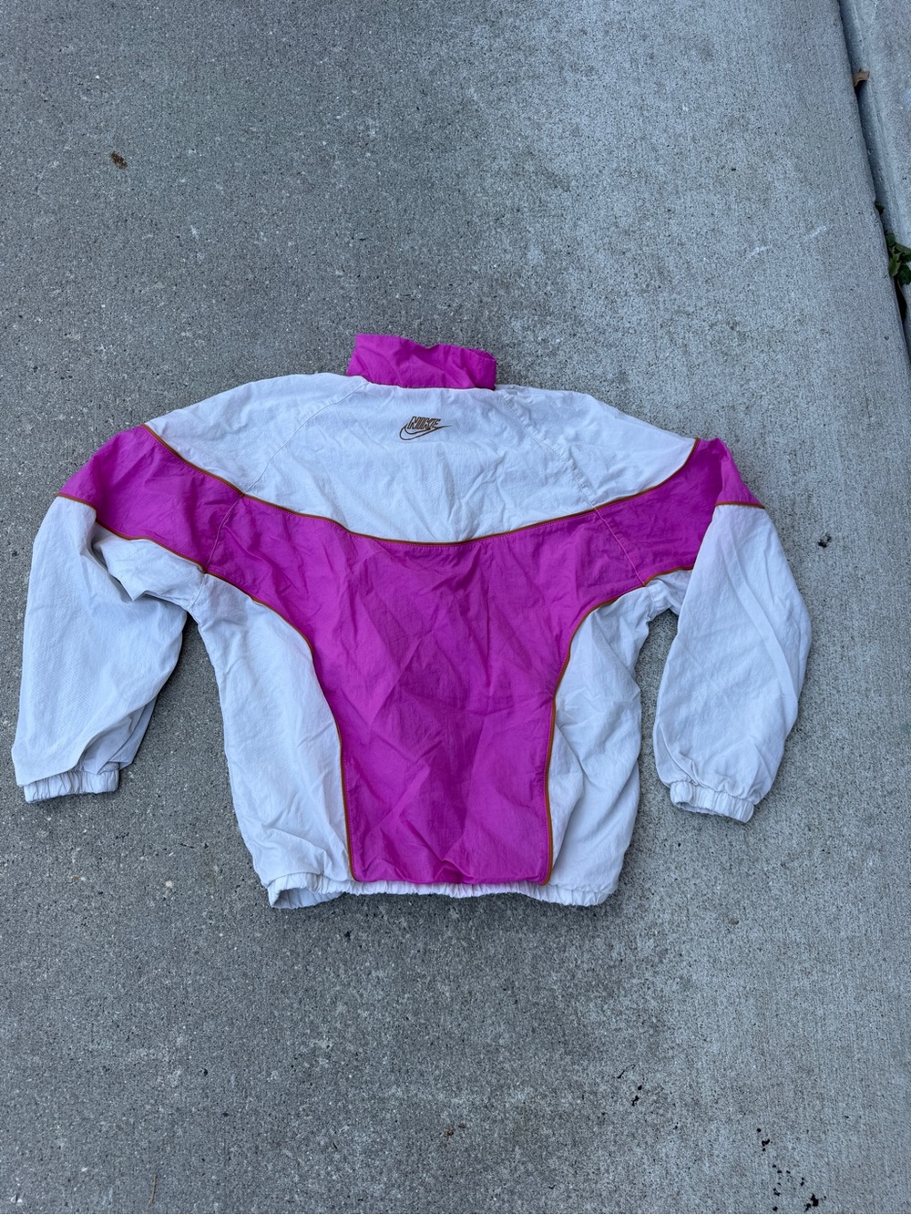 Nike Kids White and Fuchsia Colorblock windbreaker Jacket